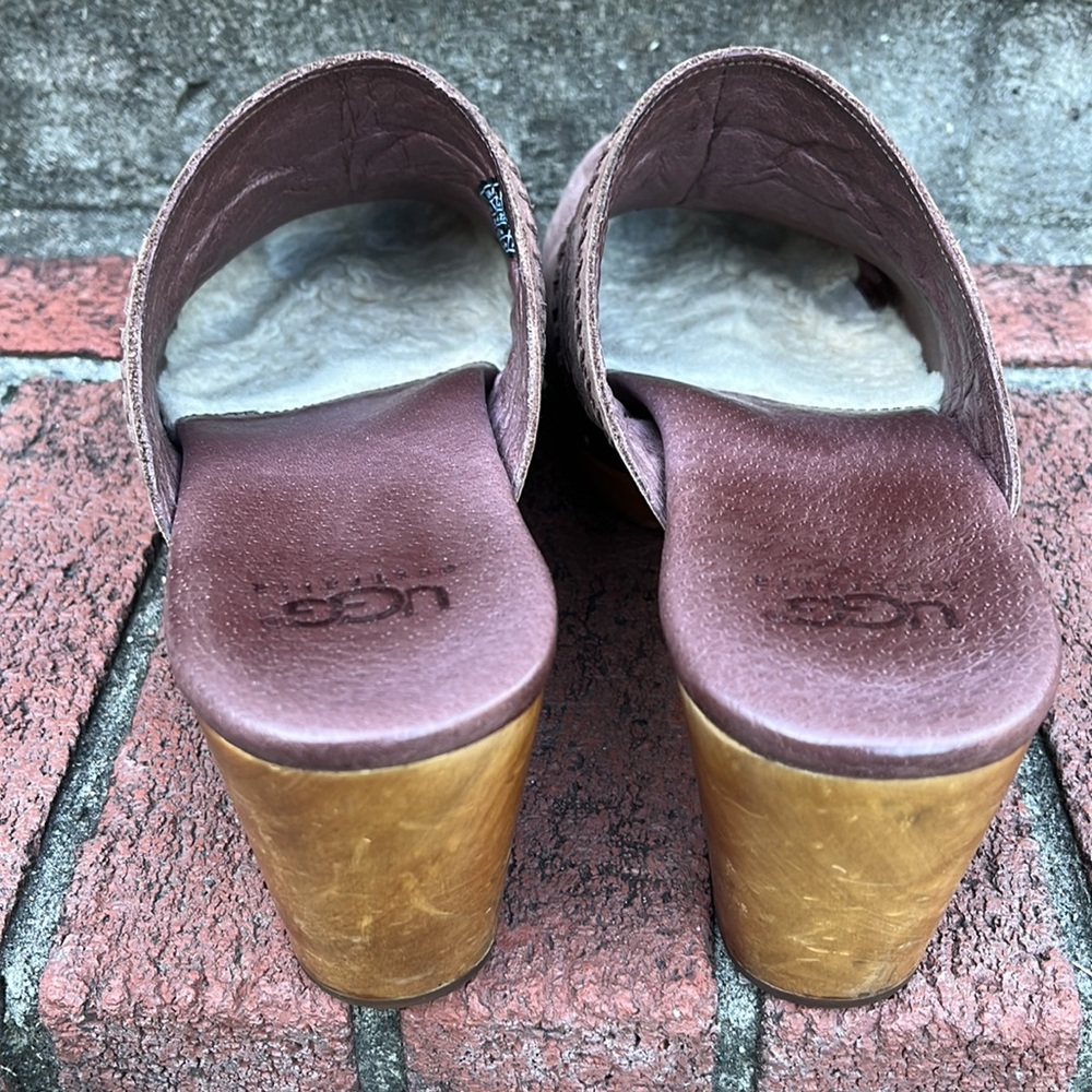 UGG Vivica Clogs - Picture 3 of 12